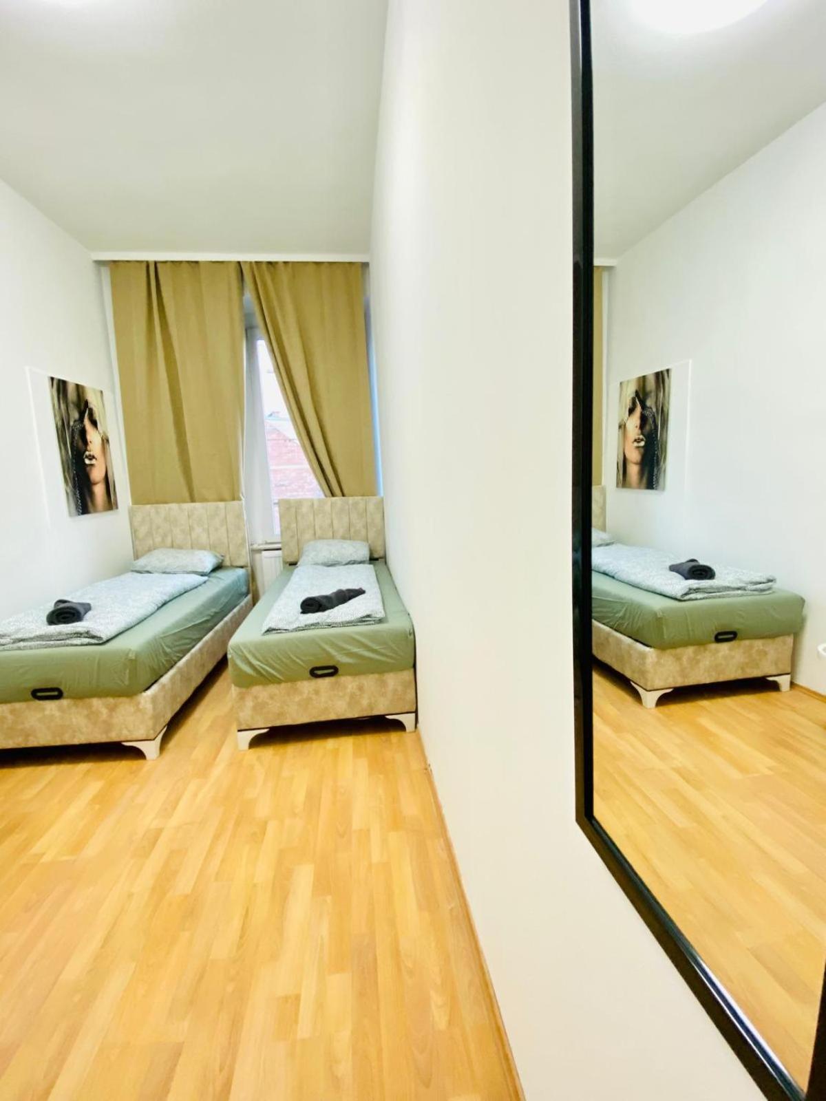 Bright 5Br Shared Apartment W Great Transport Link Wien Eksteriør bilde