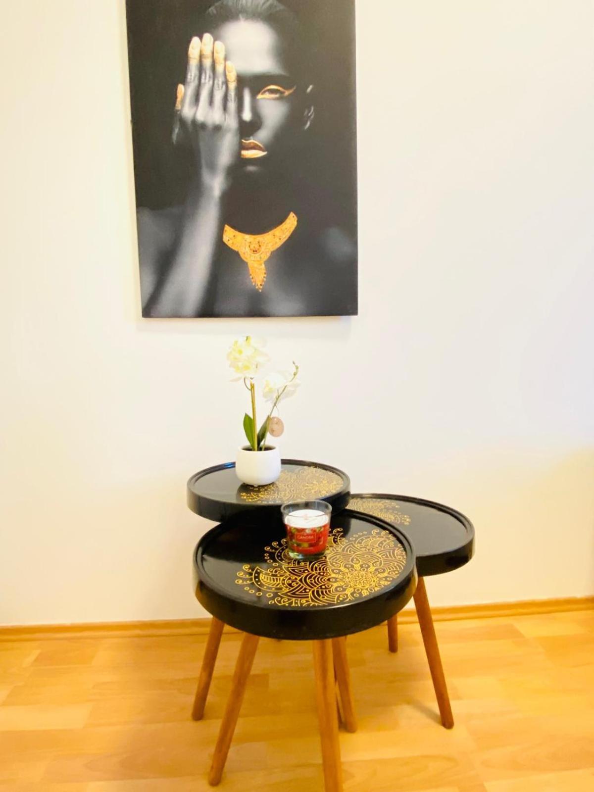 Bright 5Br Shared Apartment W Great Transport Link Wien Eksteriør bilde