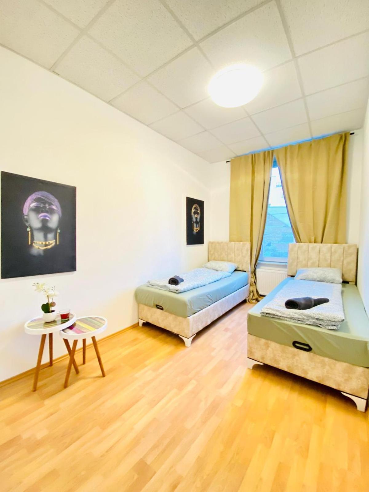 Bright 5Br Shared Apartment W Great Transport Link Wien Eksteriør bilde