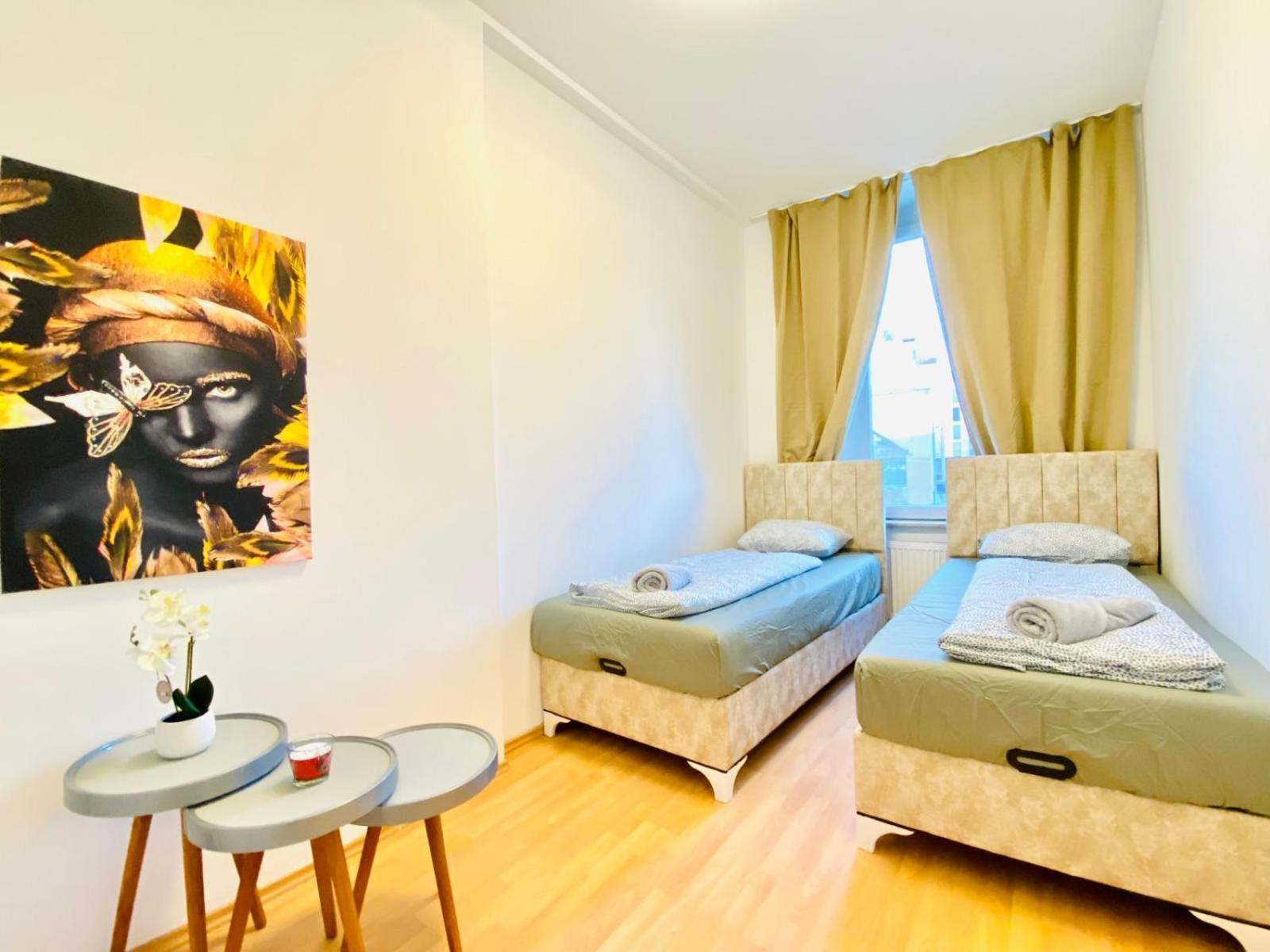Bright 5Br Shared Apartment W Great Transport Link Wien Eksteriør bilde